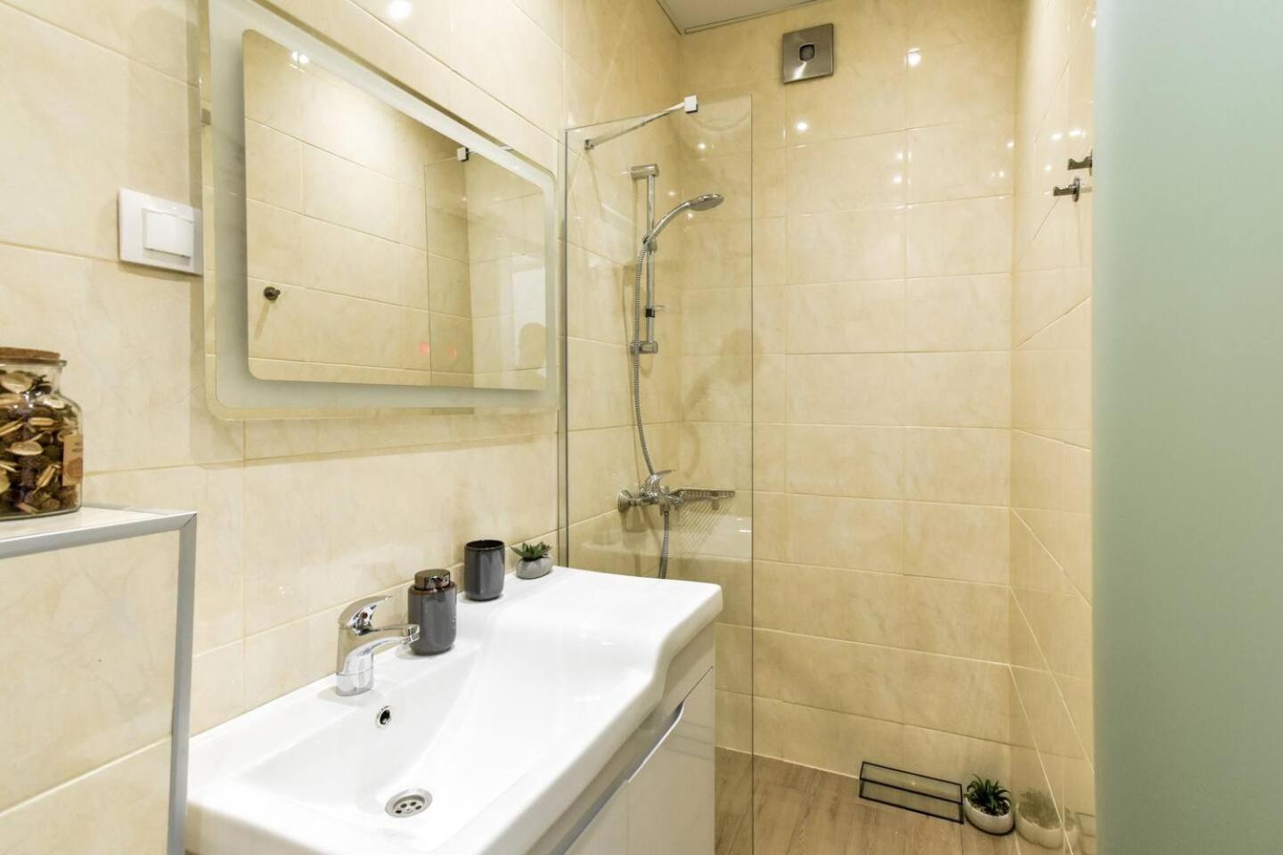 Duplex Condo Prime Location 2Bth 2 Studios Sofia Luaran gambar